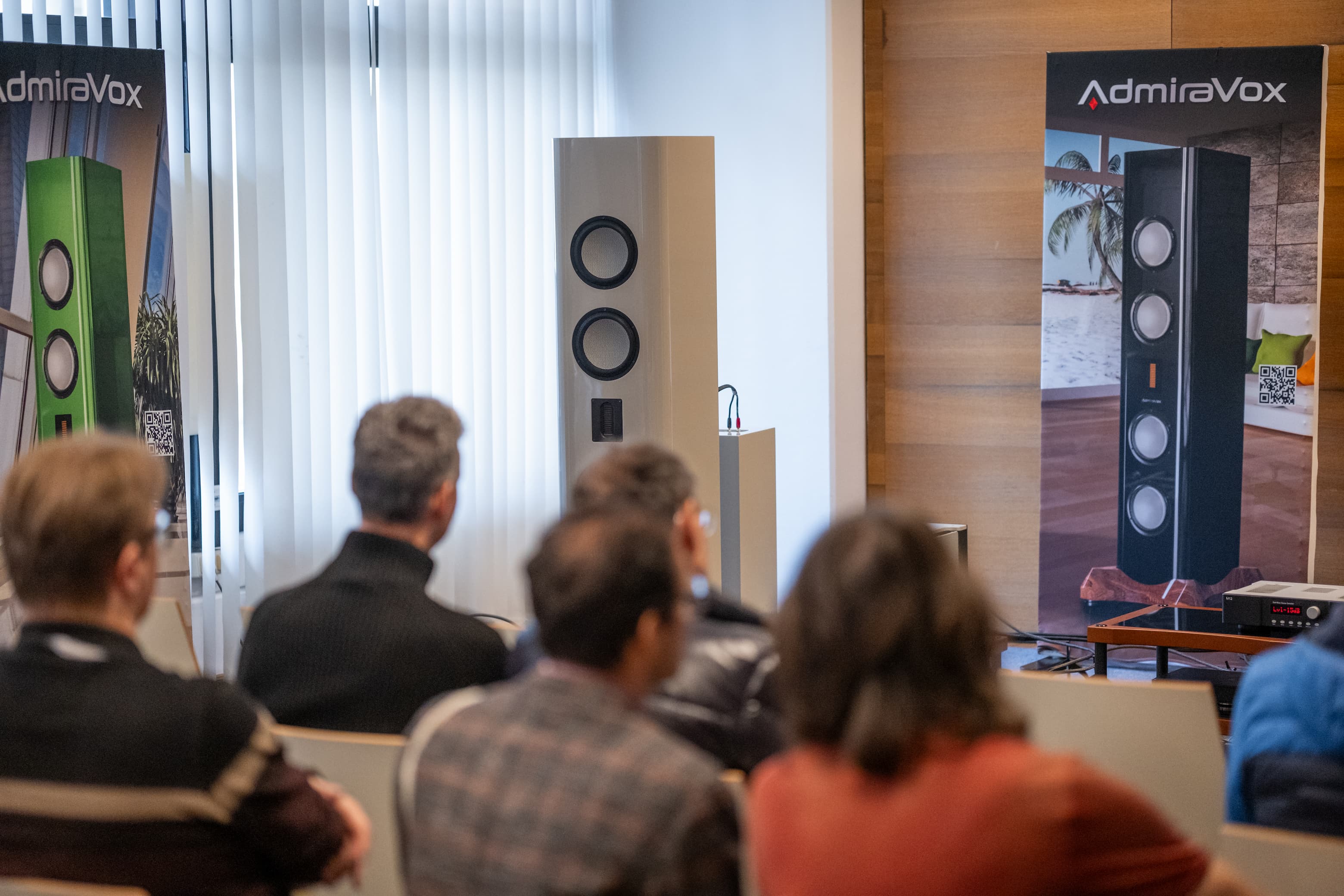 AdmiraVox AV 170 speaker image