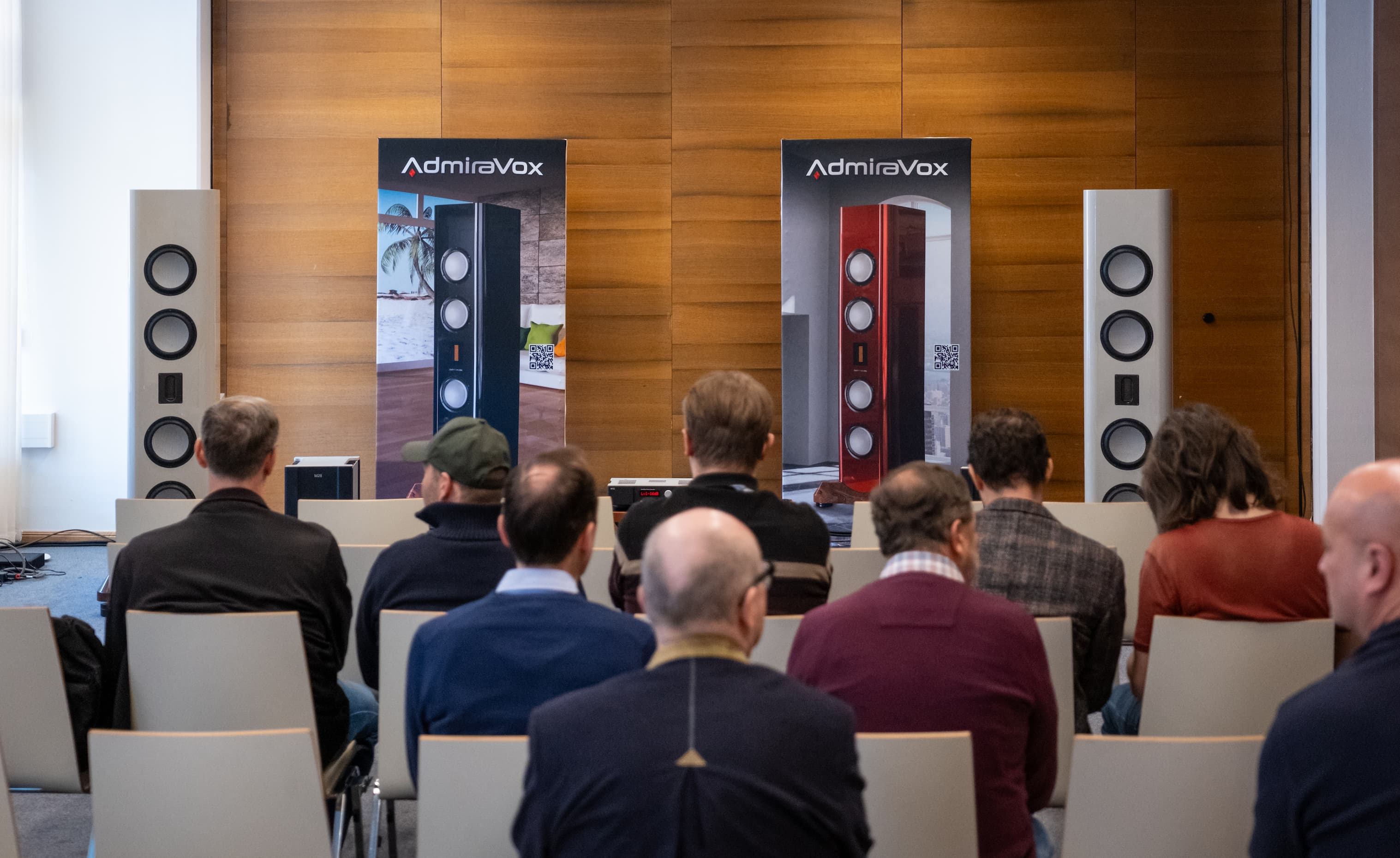 AdmiraVox AV 170 speaker image