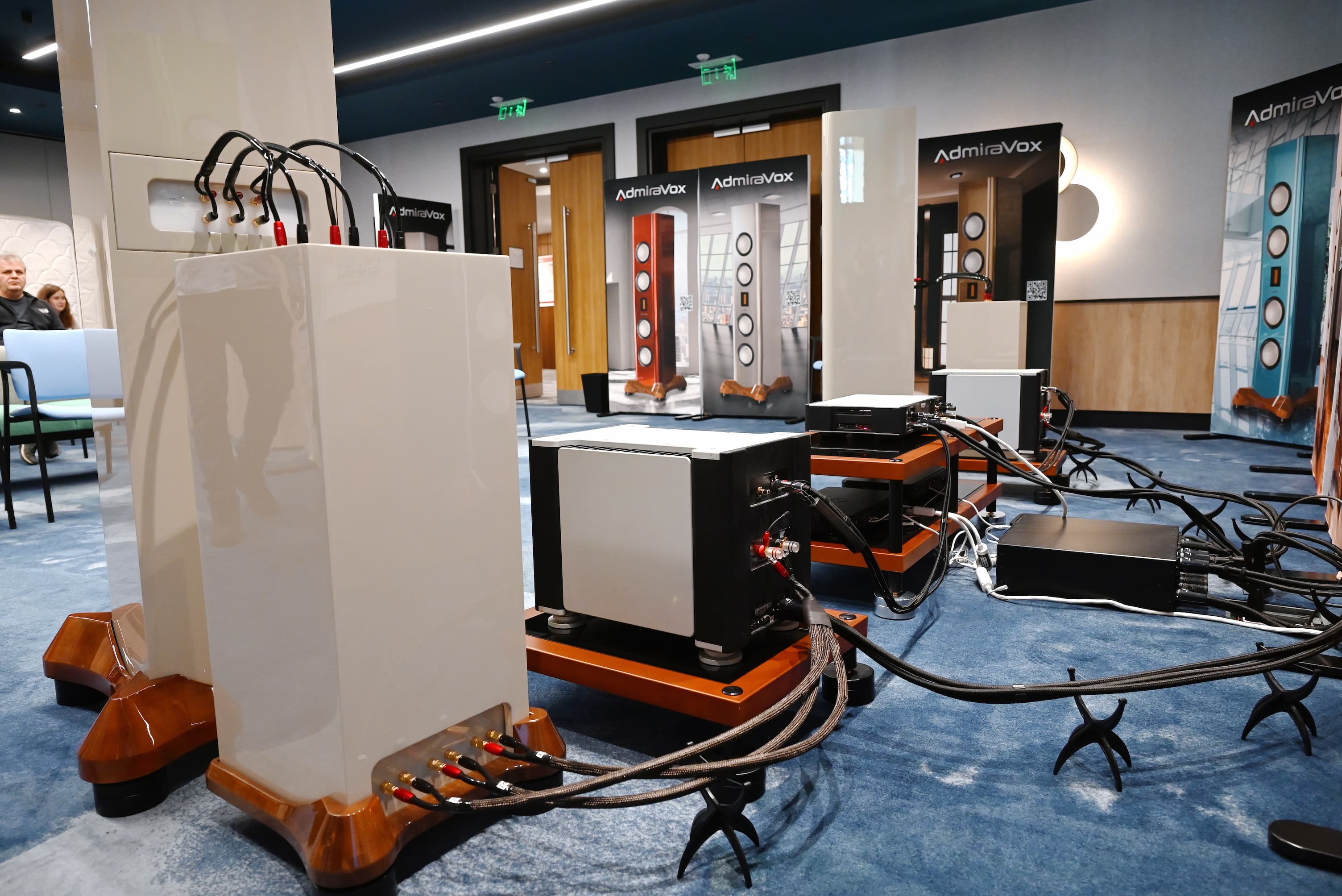 AdmiraVox AV 170 speaker image