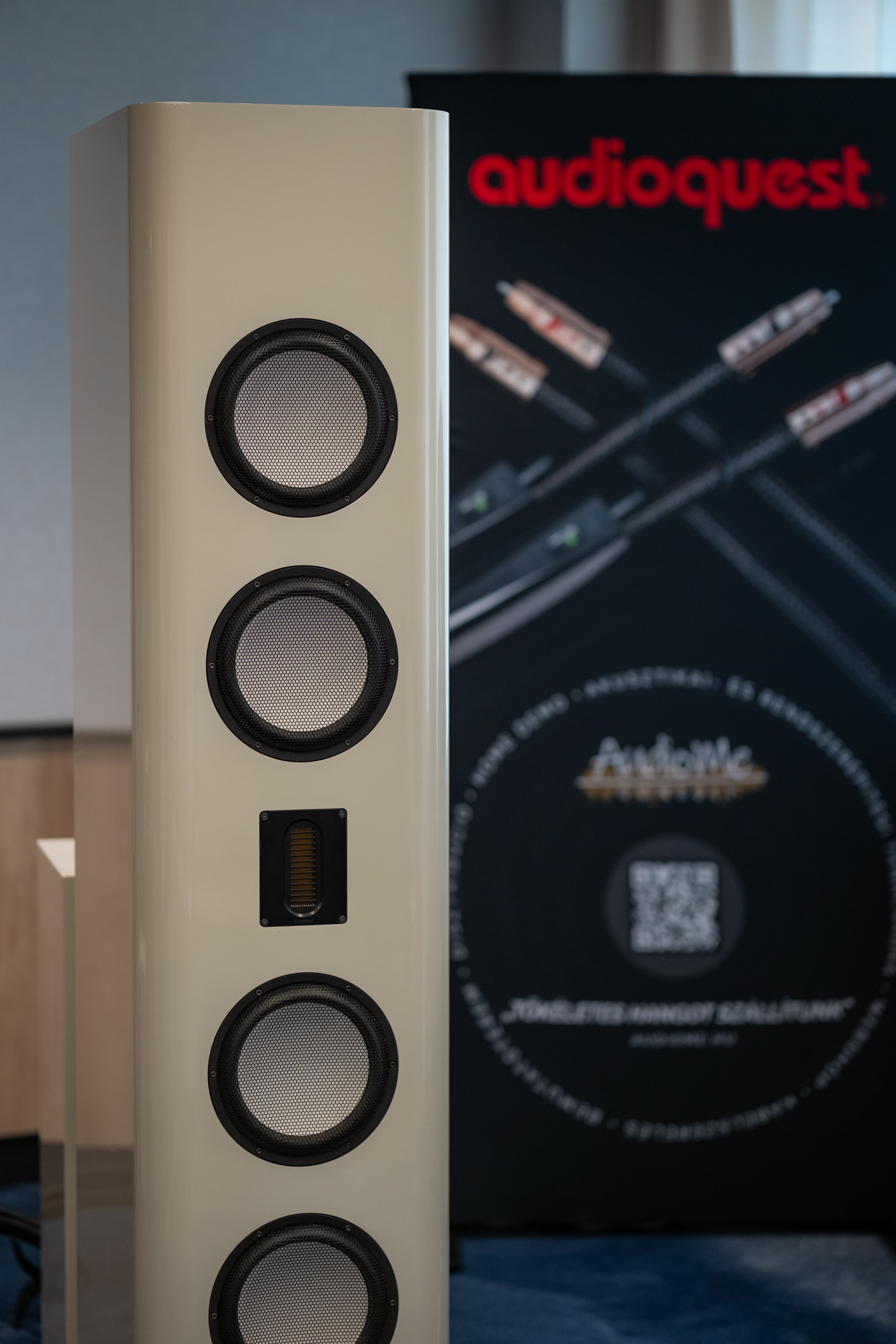 AdmiraVox AV 170 speaker image