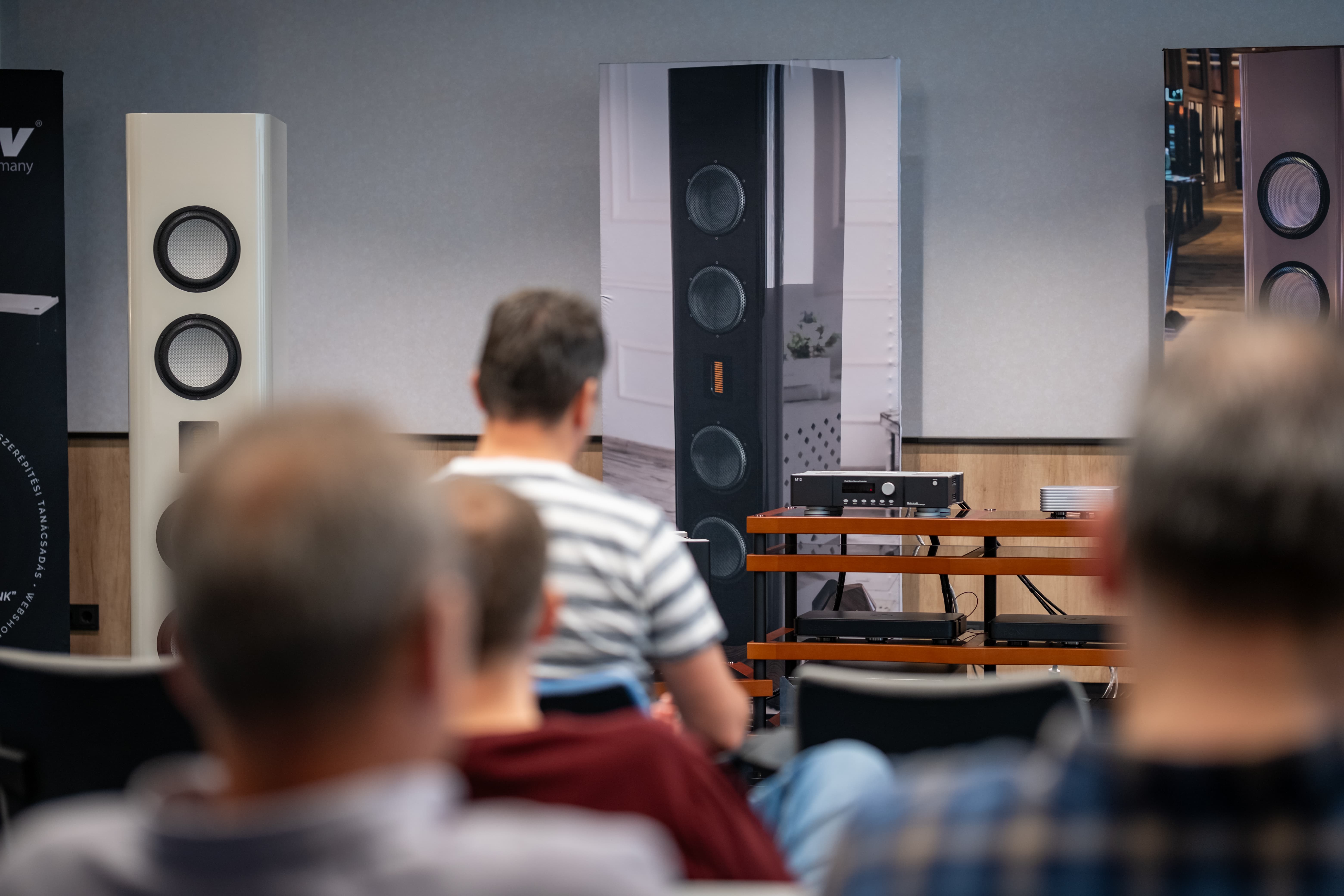 AdmiraVox AV 170 speaker image