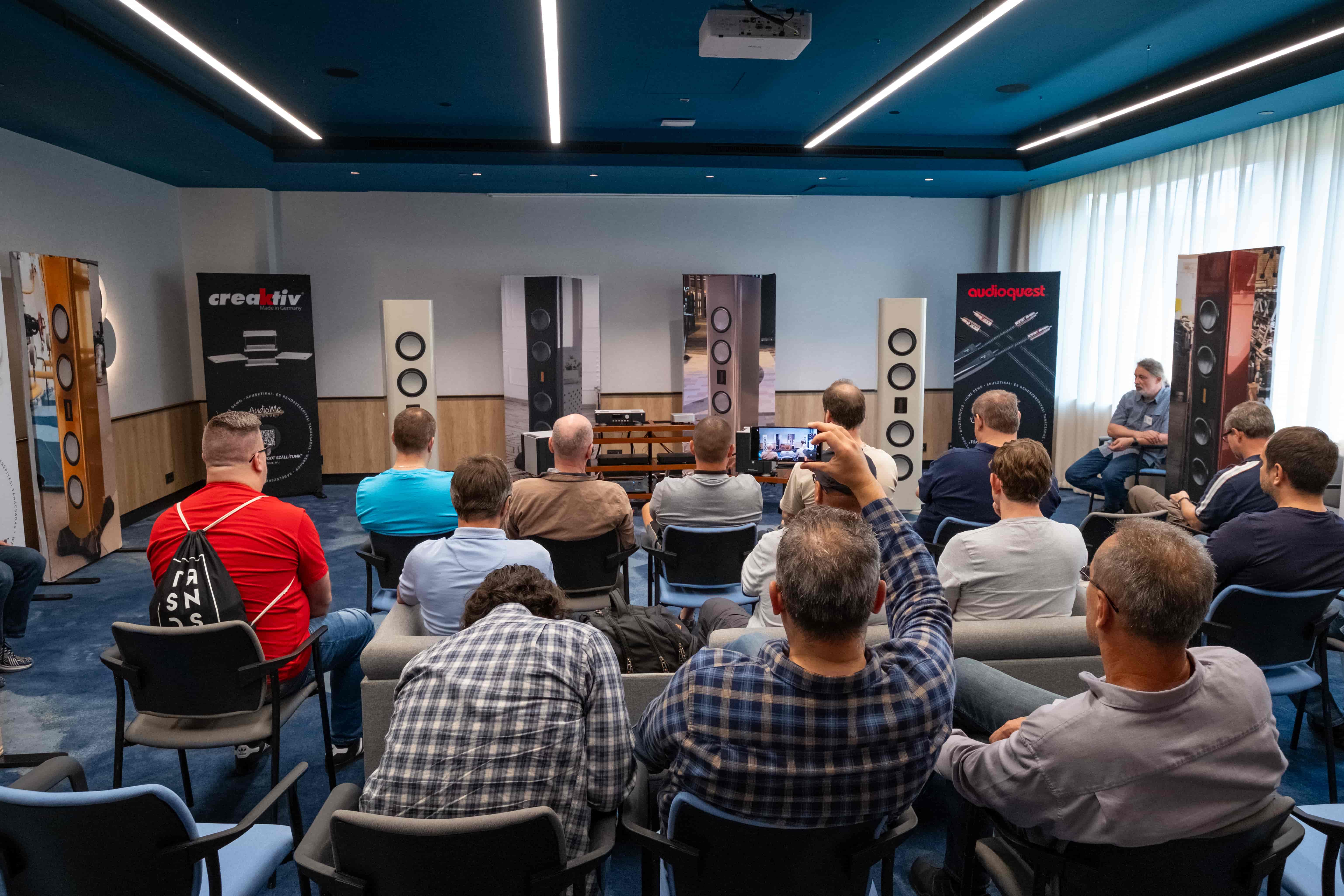 AdmiraVox AV 170 speaker image